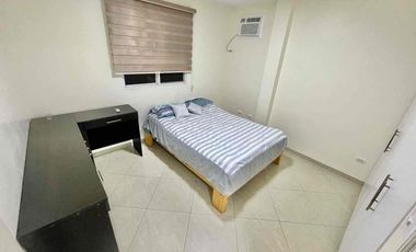 vía a la costa Portal al sol casa amoblada con piscina disponible desde el 1 Septiembre