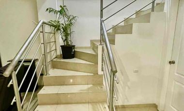 vía a la costa Portal al sol casa amoblada con piscina disponible desde el 1 Septiembre