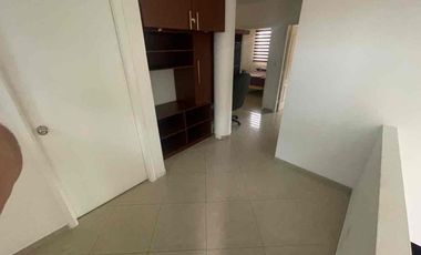 vía a la costa Portal al sol casa amoblada con piscina disponible desde el 1 Septiembre