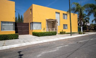 Gana dinero con estas casas en Cajititlán, Ideal para Airbnb o fines de semana”