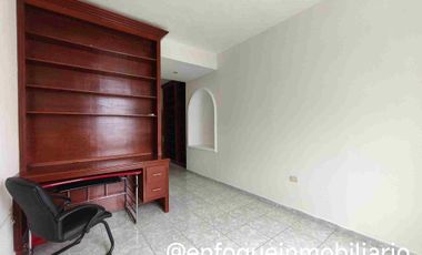 Renta de Consultorios u Oficinas ubicados en Zona Centro con Afluencia Peatonal y de Tráfico $9,900