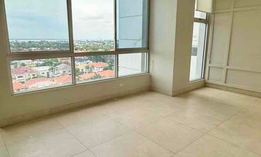 URB.TENNIS CLUB-SAMBORONDON KM4.5, Alquilo Departamento vista al río línea blanca completa 3 dormitorios $2100