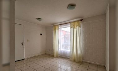 Se arrienda casa de dos pisos, 3 dormitorios,  Villa El Alba, Quillota.