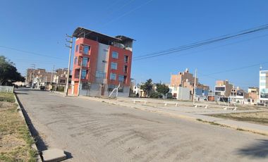 CASA 2 PISOS EN CHICLAYO - RES. DERRAMA MAGISTERIAL