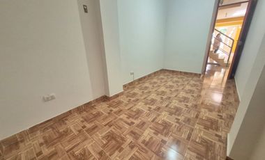 CASA 2 PISOS EN CHICLAYO - RES. DERRAMA MAGISTERIAL