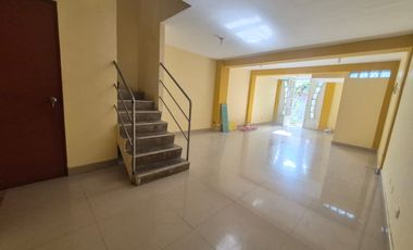 CASA 2 PISOS EN CHICLAYO - RES. DERRAMA MAGISTERIAL