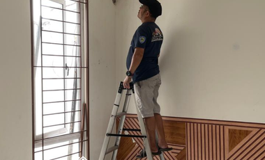 DISEWA RUMAH 2 LANTAI SIAP HUNI di KOTA WISATA – SEMI FURNISHED!