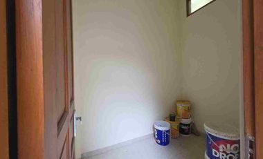 Rumah Mewah 261m² Gress Garasi 4 Banjarsari Solo Kota