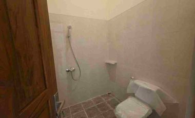 Rumah Mewah 261m² Gress Garasi 4 Banjarsari Solo Kota