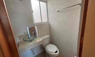 SE VENDE HERMOSA CASA