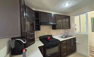 SE VENDE HERMOSA CASA