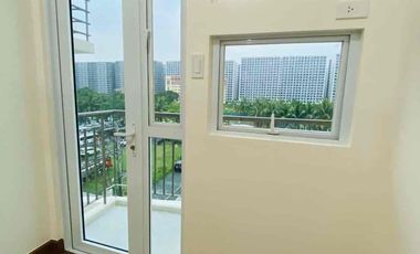 2 Bedroom Ready For Occupancy in Pasay Bay Area | Palm Beach West