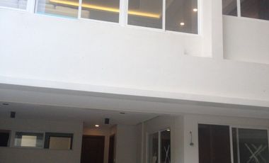For Sale! Santa Lucia San Juan Brandnew 3 Car Park Townhouse with 4BR 41M -AJCH