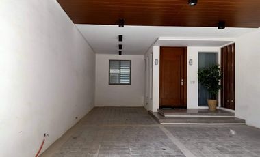 For Sale! Santa Lucia San Juan Brandnew 3 Car Park Townhouse with 4BR 41M -AJCH