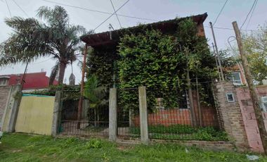 VENTA CASA 3 AMB DE DOS PLANTAS LIBERTAD
