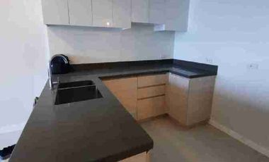 Condo for sale in Cebu City, Mandani Bay Tower1, facing Mactan & seaview