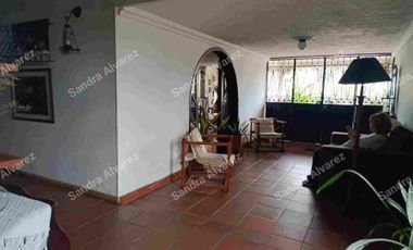 VENTA CASA RESIDENCIAL Y COMERCIAL CAÑAVERAL excelente ubicación