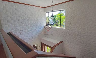RH132 FOR RENT Fully Furnished 3BR House with Pool in Ayala Alabang Village, Muntinlupa