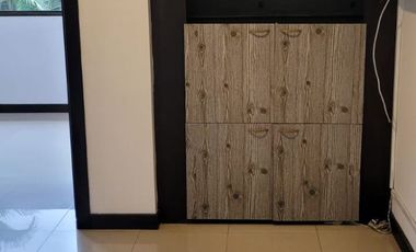 Alquilo elegante departanento en Samborondon