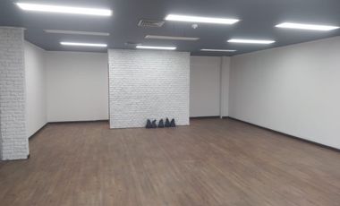 Oficina en Arriendo en Zona Industrial en Sabaneta