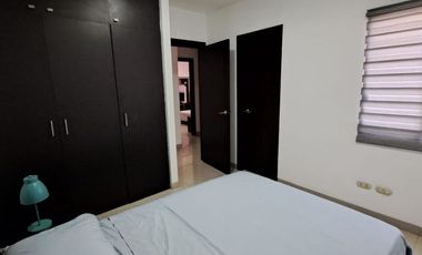 Alquilo elegante departamento amoblado de 3 dormitorios