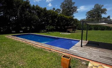 Casa campestre en arriendo en la mesa