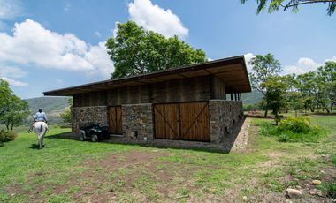 Rancho en Venta en Ixtlahuacán de los Membrillos, La Cañada