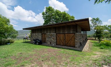 Rancho en Venta en Ixtlahuacán de los Membrillos, La Cañada