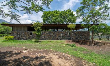 Rancho en Venta en Ixtlahuacán de los Membrillos, La Cañada