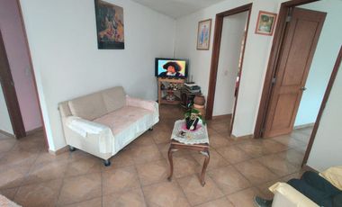 AMPLIA CASA CON 518 M2 TERRENO, SAN JOSE BUENAVISTA