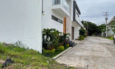 ¡Oportunidad única en Fraccionamiento Lomas de Vista Hermosa!