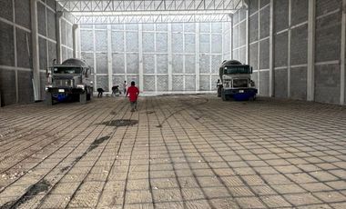 Bodega en Santa Catarina en Renta