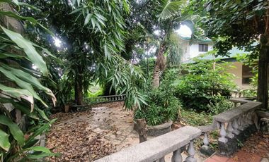 Sacrifice Sale Old house in Robinson Circle near Capital Common