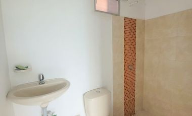 SE ARRIENDA FINCA COMERCIAL EN VIA ALTAGRACIA.