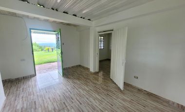 SE ARRIENDA FINCA COMERCIAL EN VIA ALTAGRACIA.