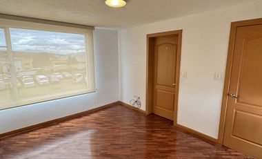 Hermosa Casa de VENTA cerca de La Embajada Americana I San Isidro del Inca