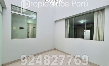 ALQUILO CASA DE ESTRENO de 220m2 CERCA AL COLEGIO HUMBOLDT EN TACNA
