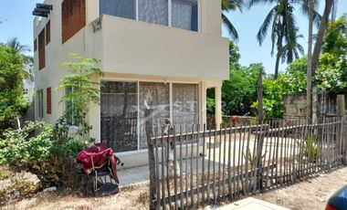 CASA FRENTE AL MAR, BARRA VIEJA, PLAYA ENCANTADA
