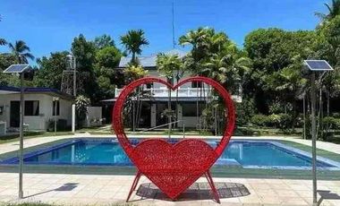 House with swimming pool for Sale in Samal Island