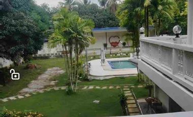House with swimming pool for Sale in Samal Island
