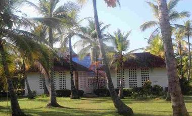 Hotel en Salamandra - Moñitos