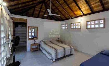 Hotel en Salamandra - Moñitos