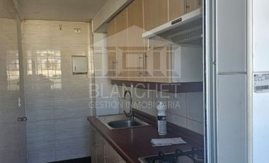 VENTA DEPTO. MUY LINDO EN FERNANDO RIOJA LA CISTERNA IMPECABLE CON ESTACIONAMIENTO Y BODEGA