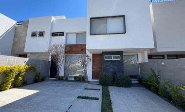 Juriquilla, Casa en renta en privada Colinas de Juriquilla, impecable, tiene todo!