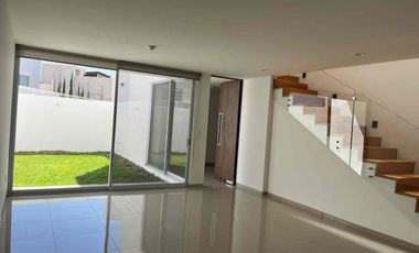 Juriquilla, Casa en renta en privada Colinas de Juriquilla, impecable, tiene todo!