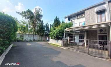 JUAL RUMAH MODERN dengan Desain Elegan Di Arcamanik Bandung