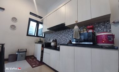 JUAL RUMAH MODERN dengan Desain Elegan Di Arcamanik Bandung