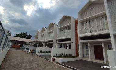 Rumah Murah Arcamanik Dijual Di Bandung SIAP HUNI Cisaranten Kulon dekat Antapani
