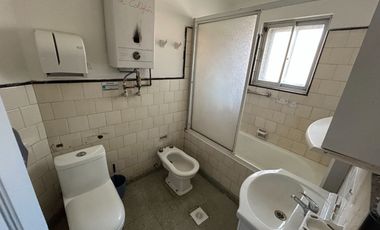 VENDE CASA 6D,4B,2E SECTOR CENTRO COMUNA DE CONCEPCION