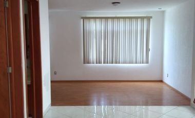 RENTA CASA RESIDENCIAL CLUB DE GOLF LA LOMA INCLUYE MEMBRESIA Y MANTENIMIENTO !!!